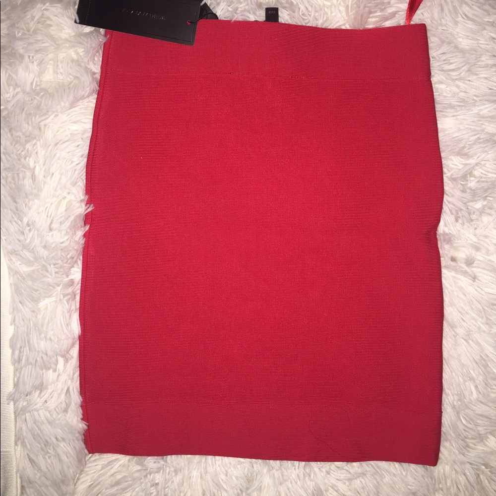 BCBG (IN A FEW DIFFERENT COLORS) skirts 21 each
